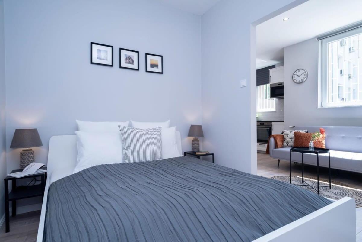 Super Central New Apartment With Air Conditioning บูดาเปสต์ ภายนอก รูปภาพ